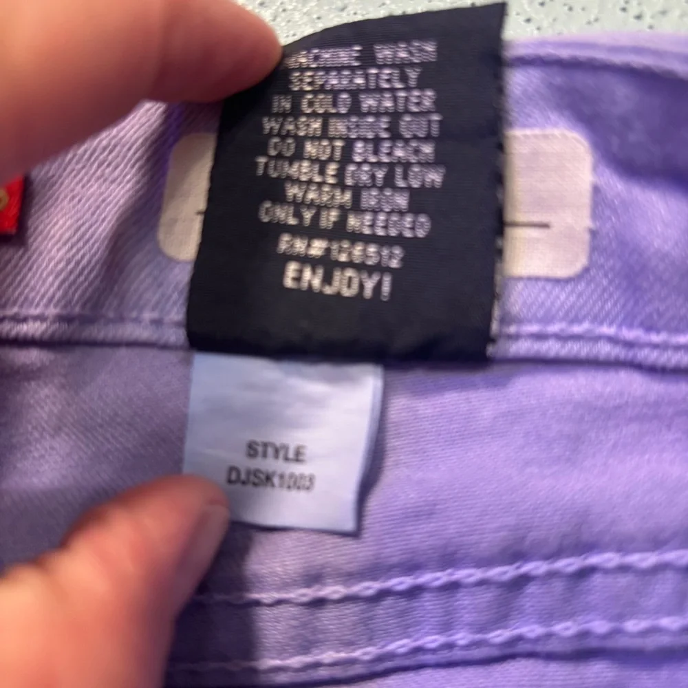 ⭐️ 3/$21 ⭐️ Dear John Lavender Denim Jeans Size 28 - Picture 5 of 8